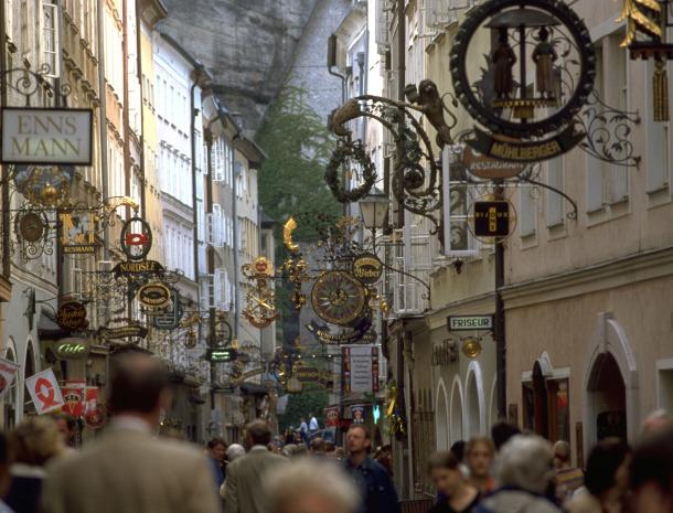 Getreidegasse