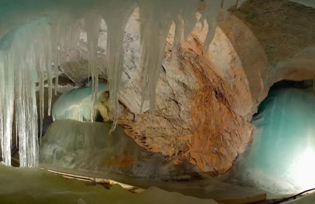 Eisrießenwelt Werfen