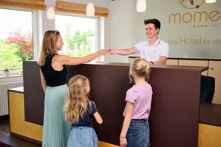 Hotel Momentum Rezeption